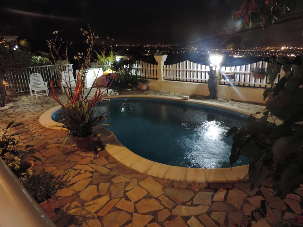 Bed and Breakfast Corbeille D'Or Saint-Louis Exterior foto